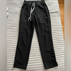 FIGS High waisted Yola Skinny Scrub pants